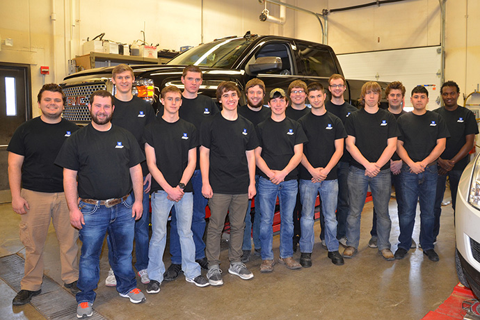 DMACC Students in front of 2015 Denali 